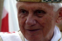 <b>Gero P. Weishaupt</b> Vom 5. bis zum 19. Oktober 2014 findet im Vatikan eine ... - benedikt7