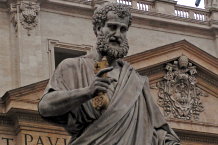 Statue des hl. Petrus
